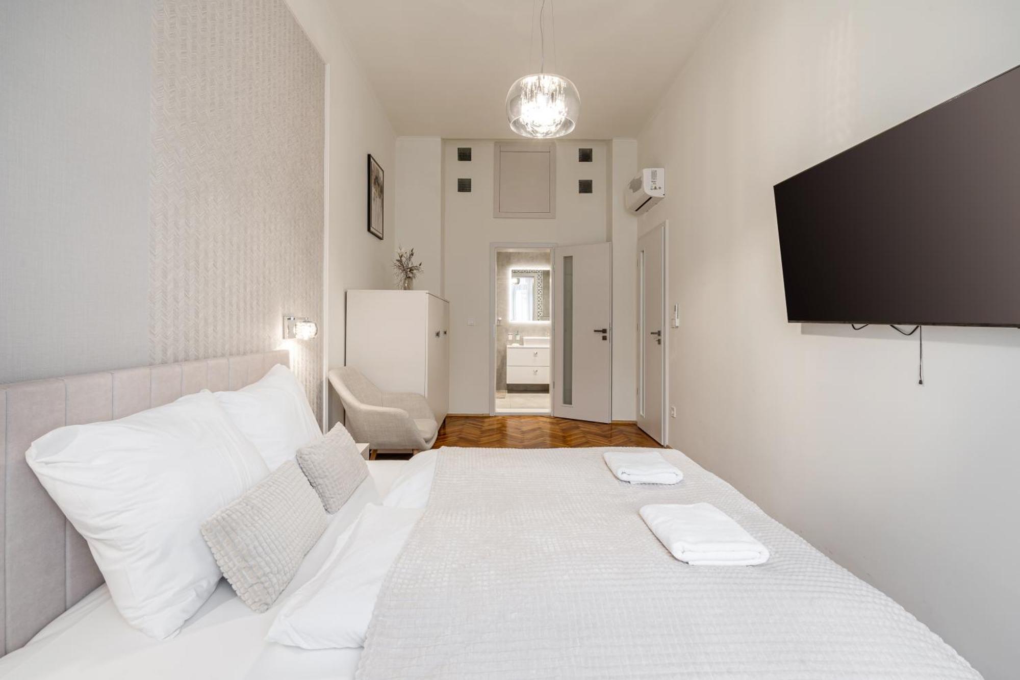 Astra Lux Bp Apartment Будапеща Екстериор снимка